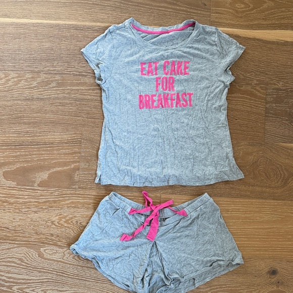 Kate spade Gray and Pink Graphic Pajama Set - Picture 1 of 2